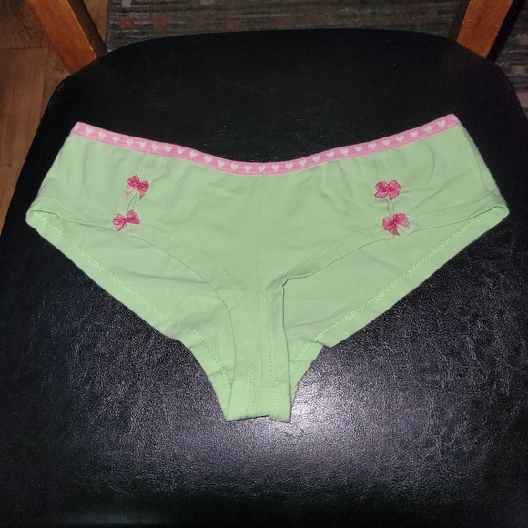 No Boundaries Other - Cheeky panties with bows